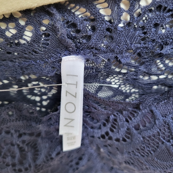 ITZON blue lace crop top size small - Picture 4 of 6